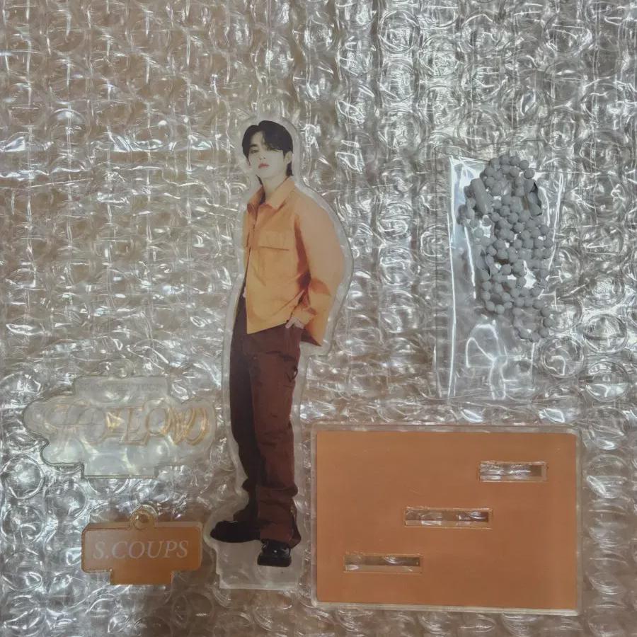 

Seventeen Follow Tour Акриловая подставка для ключей Escoops Оценить цену Фотокарта включена