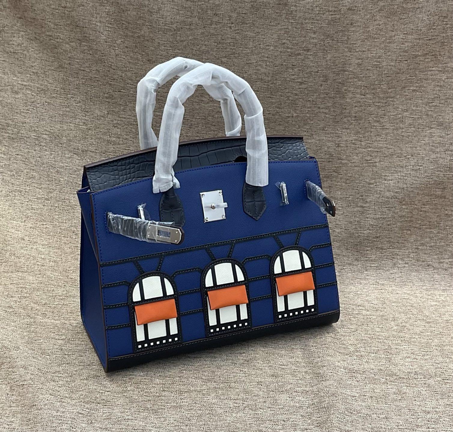 

Модная маленькая металлическая сумочка из замши ската с высококлассным текстурированным дизайном, одним отделением и съемным ремешком для ношения через плечо 20cm синий