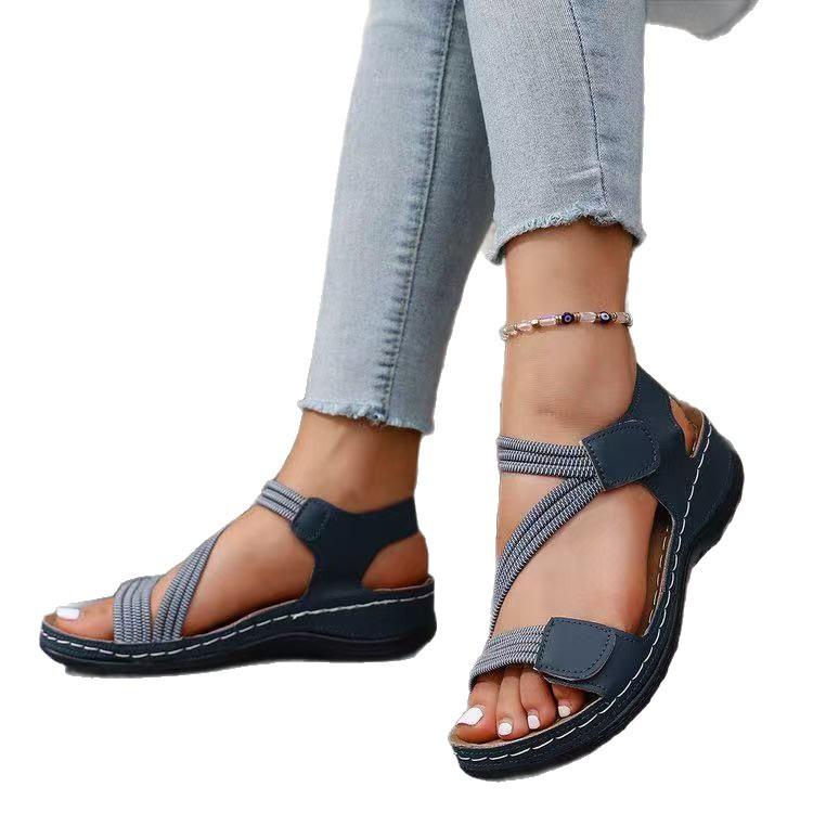 20252025 summer new sandals women's sports wind light and comfortable large size Velcro flat sandals