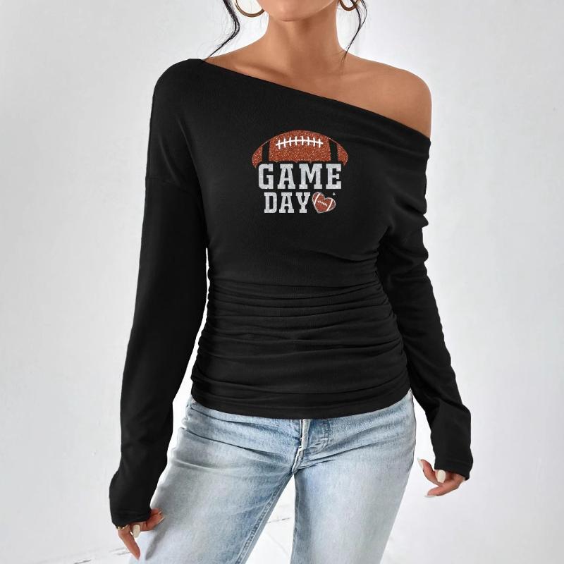 Damtopp med bar axel och asymmetrisk halsringning