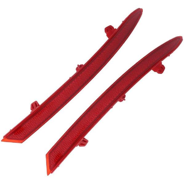 2Pcs Rear Bumper Reflector Lights Lamp Strip Rear Left Right Set 5C6945105, 5C6945106 for Volkswagen Jetta 2011 2012 2013 2014