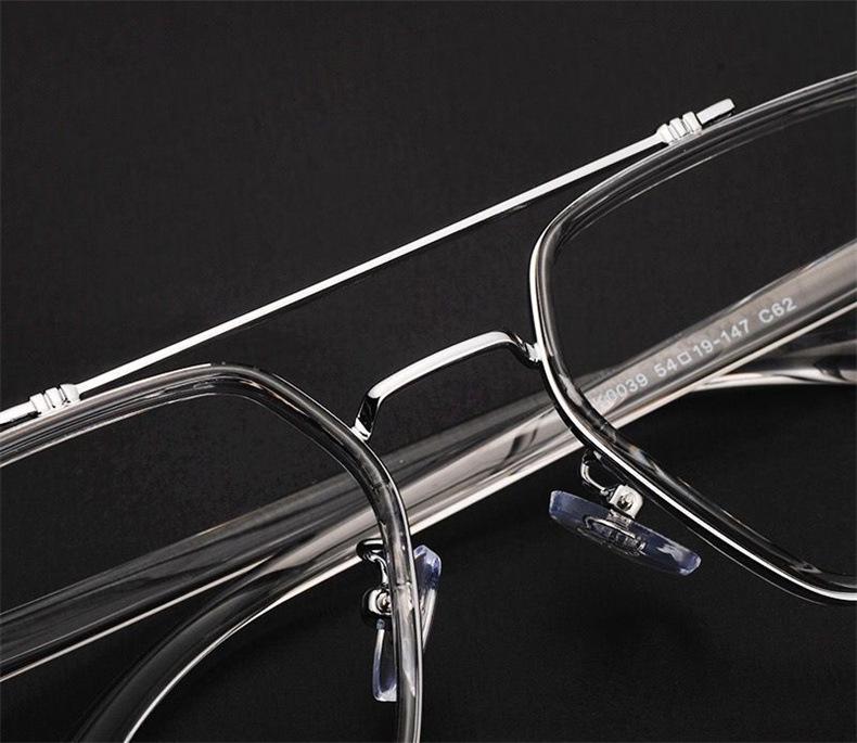 William Chan Anti-Blue Light Retro Large Frame Glasses with Double Bridge, Fashionable Myopia-Ready.