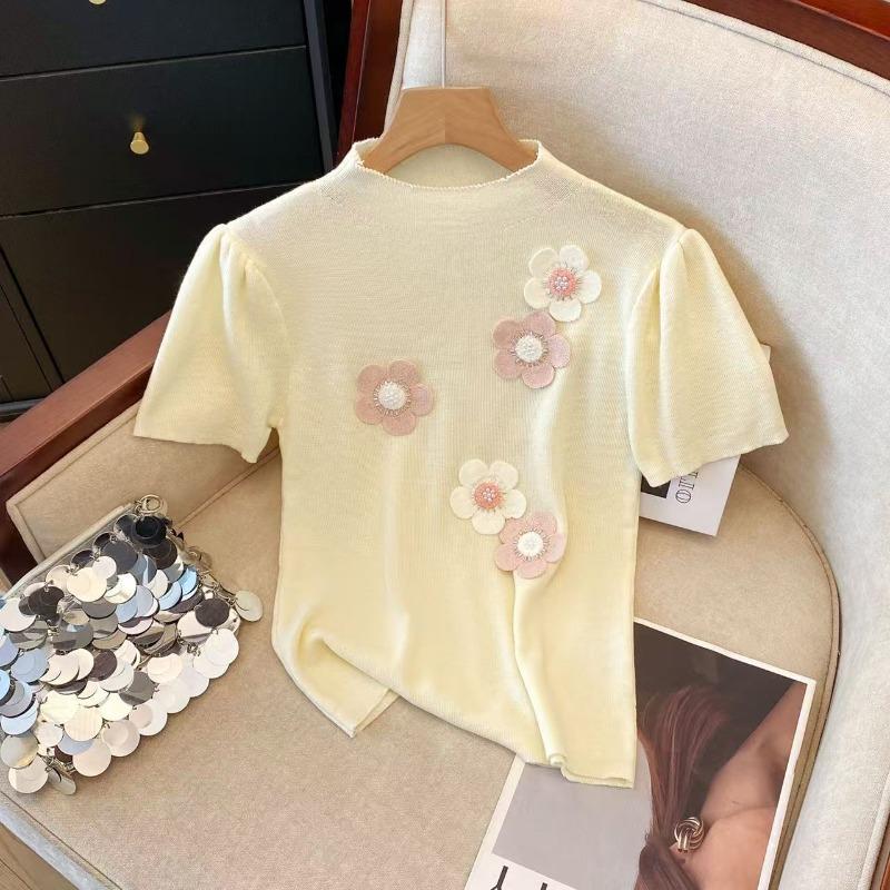 

Real shot sweet and gentle three-dimensional flower bubble sleeve short-sleeved knitted sweater women s summer thin versatile shirt L абрикосовий
