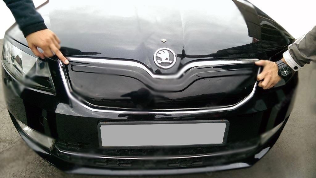 Kış ızgarası (2013-2017) Skoda Octavia III A7 için Mat