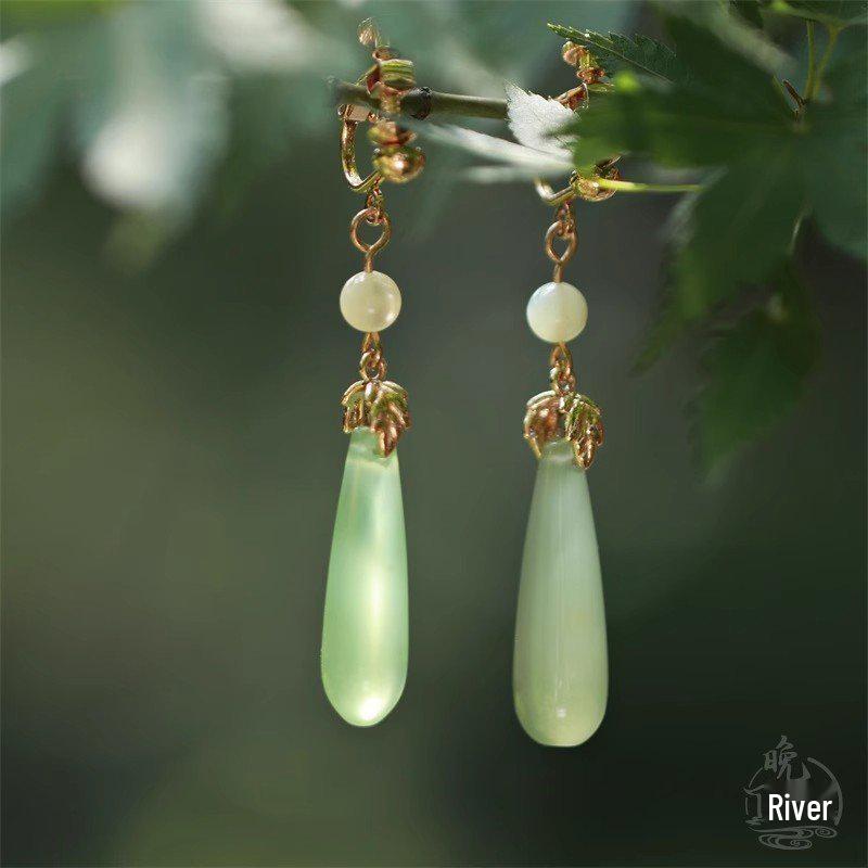 

Трендовые светло-голубые серьги-клипсы в стиле ханьфу: Элегантные серьги в китайском стиле для женщин Ear Hook