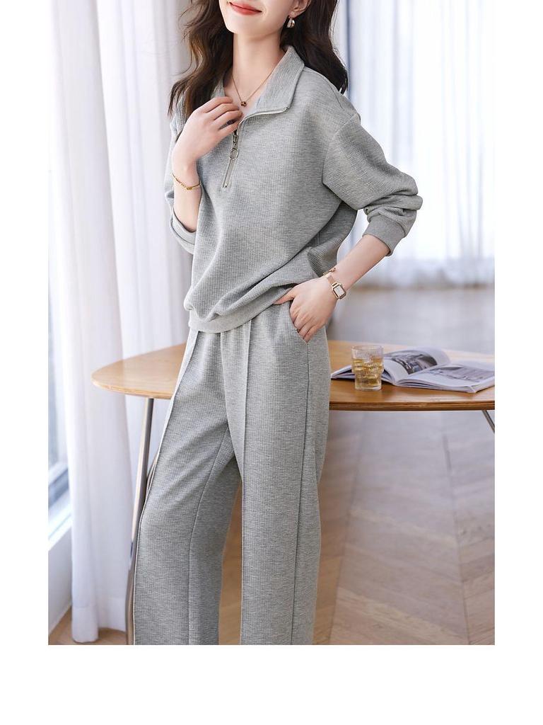 Women's Trendy Autumn Two-Piece Set: Elegant Collared Long-Sleeve Sweatshirt and Casual Pants