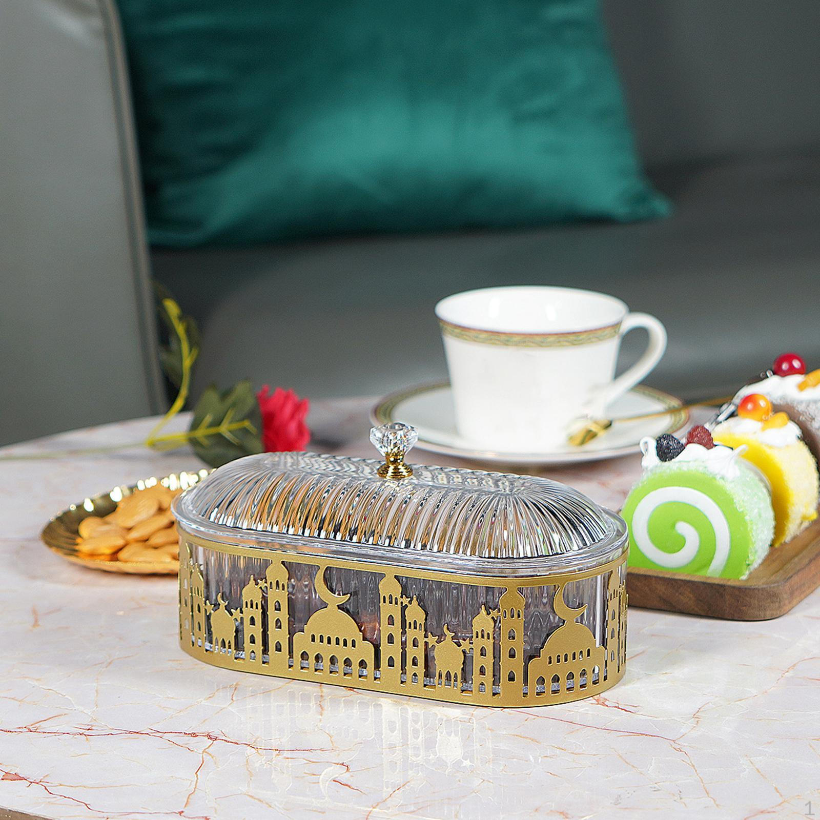 

Блюдо с крышкой для конфет и закусок на праздники золотой