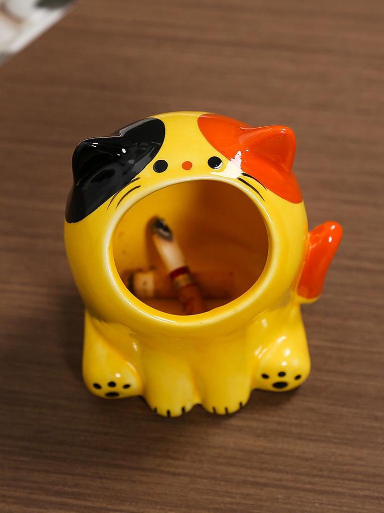 Charming Ceramic Cat Ashtray for Home Decor - Cute Gift Idea for Boyfriend