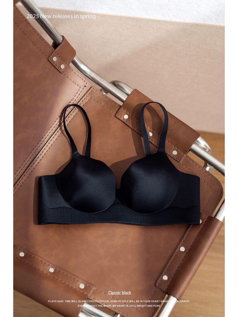 Seamless Wireless Push-Up Bra for Women with Small Busts - Anti-Sagging, Comfortable Fit