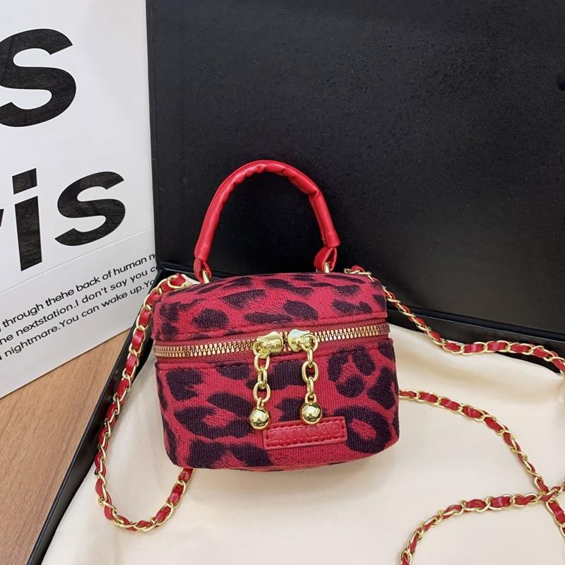 Trendy Leopard Print Stylish Crossbody Bag For Kids With Chic Bow Design
