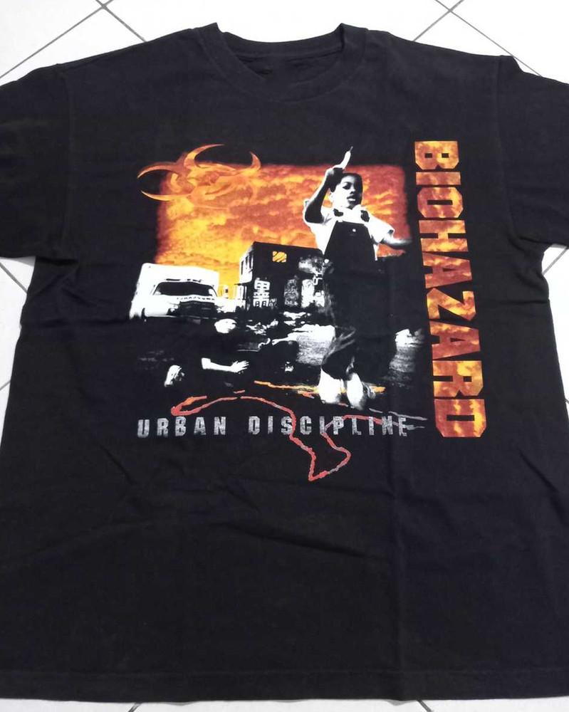 

Biohazard Band Short Sleeve Gift For Fan Black All Size T-Shirt AM516 Unisex T-Shirt M