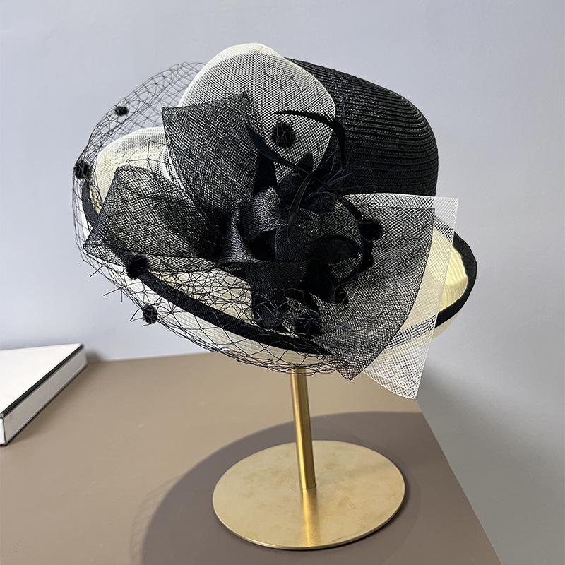 Women's French Rolled Edge Mesh Bow Grass Hat Spring Summer Outdoor Sun Protection Hat Stylish Gardening Cap