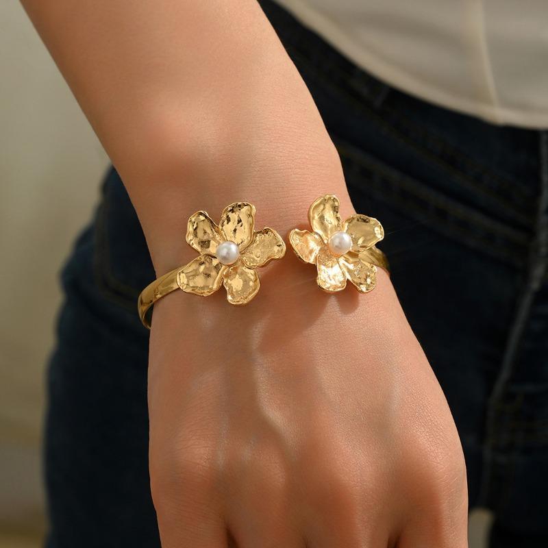 

Браслет с раскрывающимся цветком модные нерегулярные плиссированные украшения нишевый дизайн двойное кольцо женский