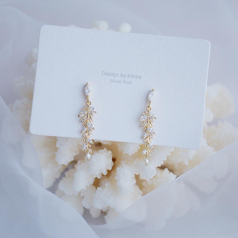 14K Echtvergoldung Exquisite Kupfer eingelegte Zirkonia Weizenohrblatt-Ohrringe Elegante süße Damenohrringe Koreanischer Schmuck