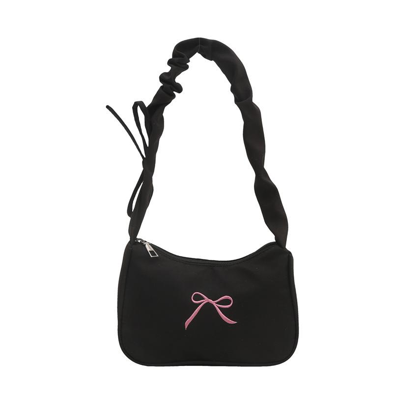 2025 French niche design single shoulder underarm bag women's new niche design foreign style pleated messenger bag women's bag