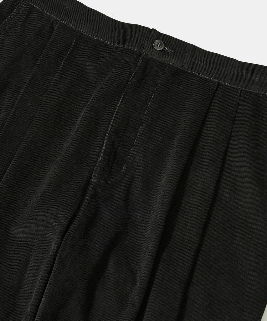 COLUMBIA UNIVERSITY Trajan Label Pintuck Wide-Fit Corduroy Pants_Black