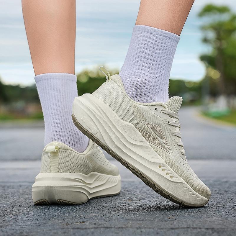 Cushioning Support Sports Running Shoes Outdoor Professional Racing Training Shoes Lightweight and Comfortable Rebound Running Shoes