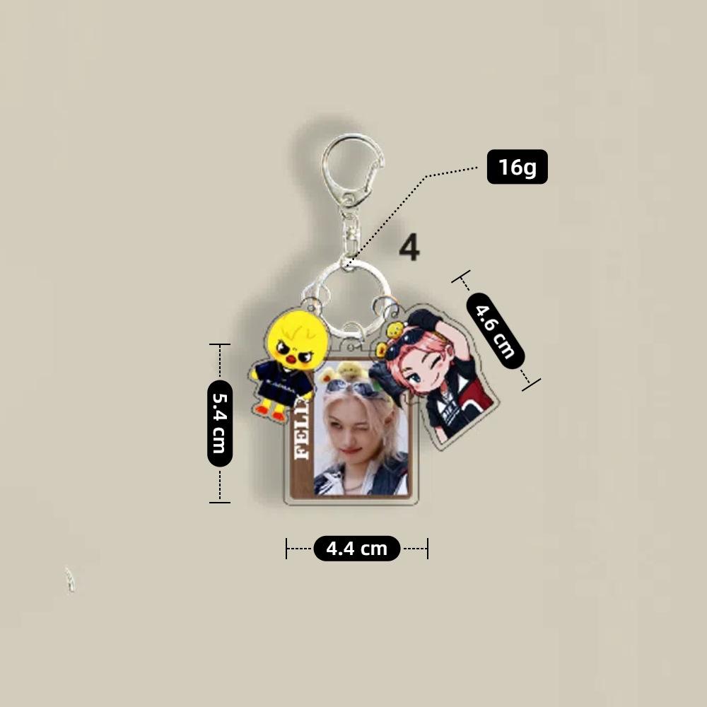 1ks Klíčenka Stray Kids Skutečná Fotografie+SKZOO Kreslená Postavička+Chibi Postavička Bang Chan Lee Know Changbin Hyunjin Han Felix Seungmin I.N Akrylová Klíčenka Dárek pro STAY