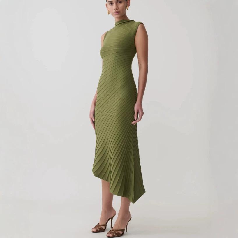 2026 summer European and American new women's clothing sexy sleeveless slim fit high sense medium and long knitted dress women
