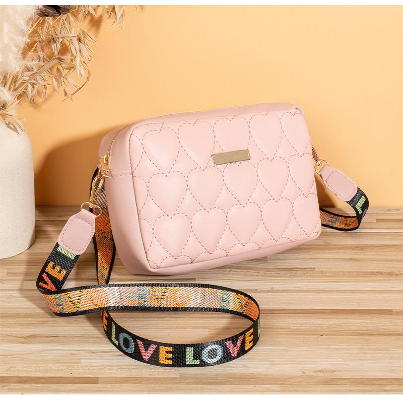 Heart shaped Embroidered Bag S Small Bag Daily Versatile Crossbody Bag Shoulder Bag