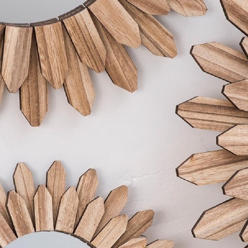 Sun Shape Wooden Round Makeup Mirrored Innovative Art Decors Bathroom Bohemian Wall Hangings Mirrored Living Room Decors