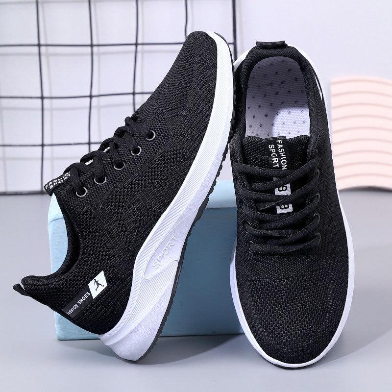 Flying Weaving New Women's Single Shoes Trendy Sports and Leisure Shoes Women's Breathable Mesh Soft-soled Running Shoes Women's Single Shoes