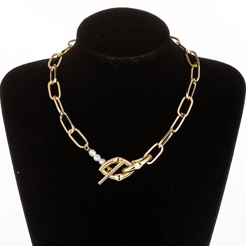 Vintage Baroque Irregular Pearl Lock Chains Necklace  Geometric Aangel Pendant Love Necklaces for Women Punk Jewelry