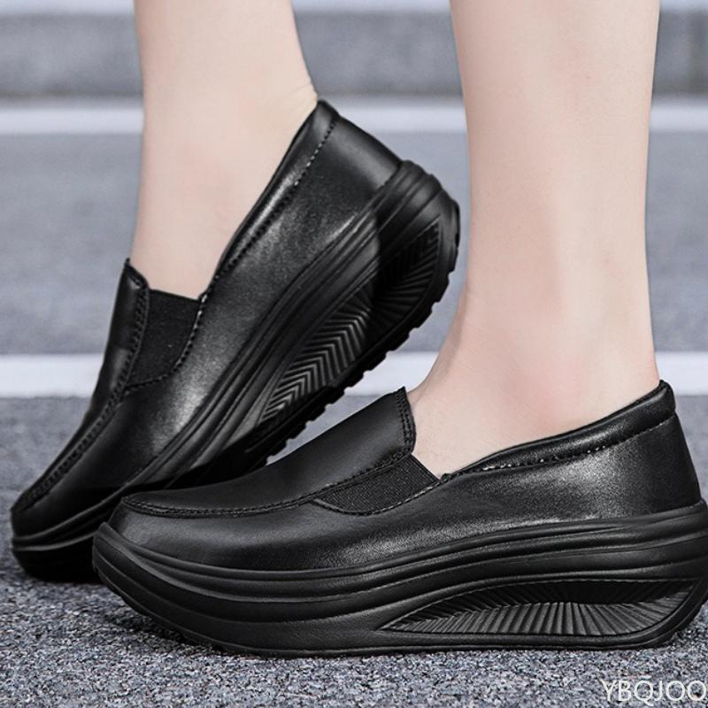 Tamanho Grande Moda Primavera e Outono Novo Item Solado Grosso Aumentador de Altura Salto Inclinado Sapatos Femininos Enfermeira Sapatos Femininos de Salto