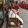 Miu New Fashionable Commuter Big Bag, High-end Textured Handbag, Retro Large-capacity Shoulder Armpit Bag.
