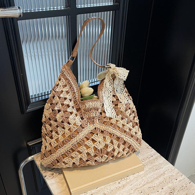 Straw Knitting Bag Hollow Out Tote Bag Beach Shoulder Bag Holiday Travel Handbag Boho Shoulder Purse for Women