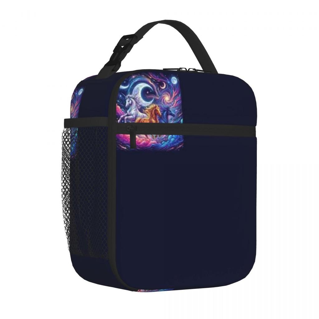 Bestselling Cosmic Horses Fantasy Galaxy Design Solid Color Insulated Lunch Bag Field Work Meal Cooler Lunch Bag