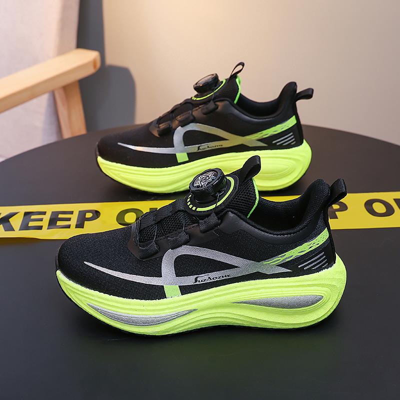 Childrens Sports Shoes New Fashionable Elastic Comfortable Boys Sports Training Shoes Soft Lightweight Non Slip Running Shoes