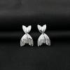 Metal Cold Wind Fishtail Earrings, Simple Light Luxury Irregular Pleated Earrings Design Earrings