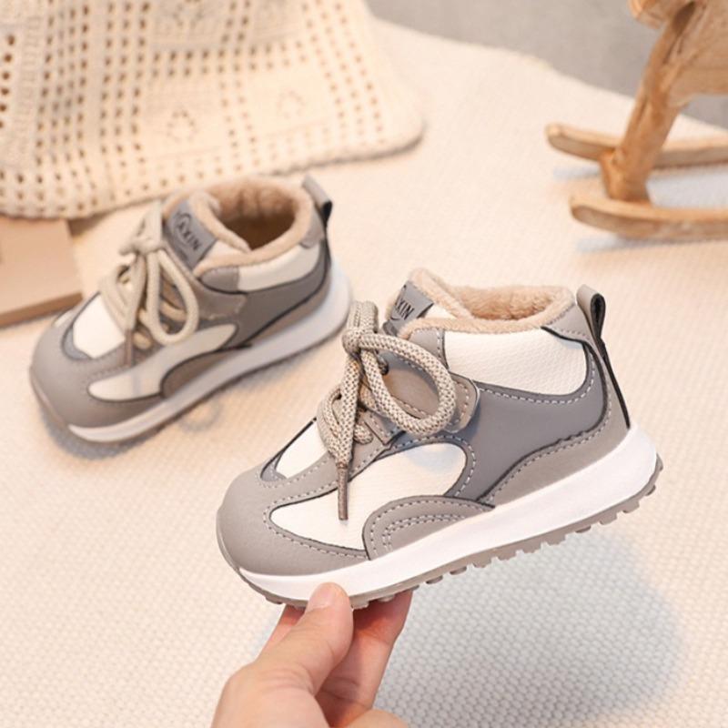 Zimowe Modne Bawełniane Buty Dziecięce dla Chłopców Miękkosolowe Wszechstronne Buty Codzienne Podwójna Bawełna Podszyte Polarem Ciepłe Buty do Biegania