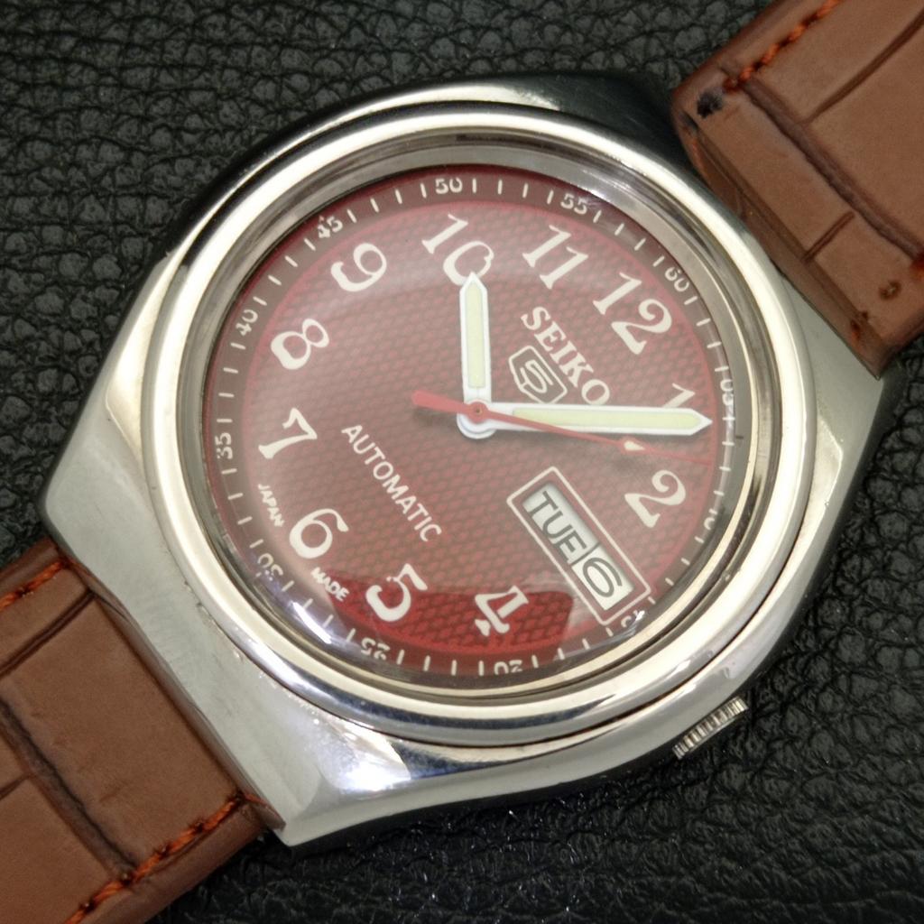 JAPAN VINTAGE SEIKO 5 AUTOMATIC 6309A MENS RED COLOR DIAL WATCH A700493-5 R203-a700493