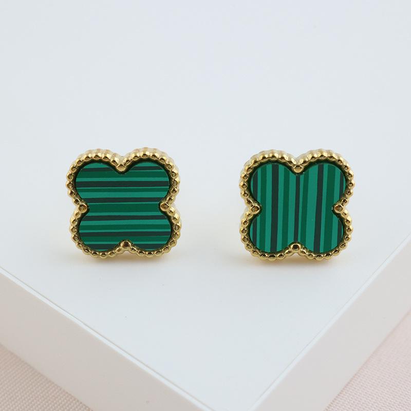 

Модные серьги из титановой стали с четырьмя листами клевера Senior Sense Of Hundred с серьгами Trend Temperament Ladies Earrings зелёный