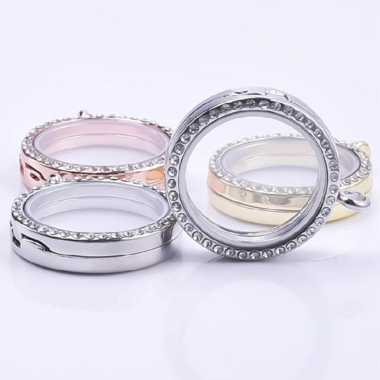 Magnetic Closure Photo Locket Jewelry Crystals Accent Scratch Resistant Surfaces for Daily Use