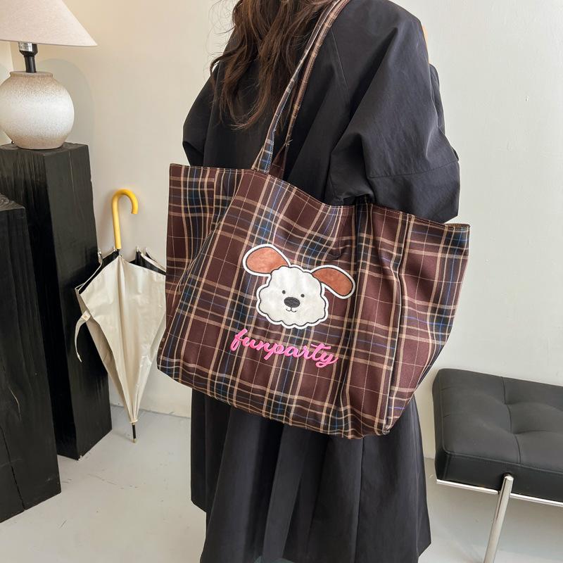 2025 autumn and winter new canvas bag large capacity tote bag cartoon plaid college style double-sided shoulder bag commuter bag