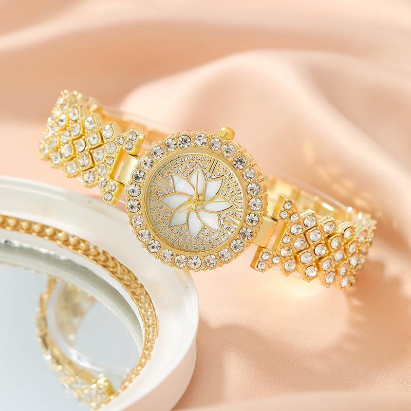 Women's Luxury Full Diamond Compact Five-piece Accessory Set Gift Box Versatile Quartz Wrist Watch