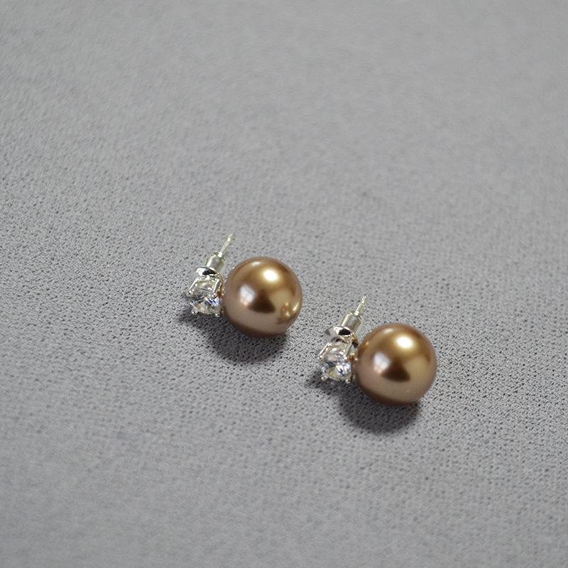 

Gentle Temperament Princess, The Same Light Luxury Zircon Imitation Pearl Round Simple And Versatile 925 Silver Needle Stud Earrings