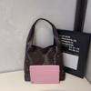 High Quality Solid Hasp Faux Suede  Rivet Shoulder Bags for Women Fashiable Versatile Stylish Design Armpit Crossbody Bags