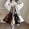 Spring Solid Color Commuter Temperament New Large Capacity Beautiful Casual Women Retro Shoulder Tote Bag