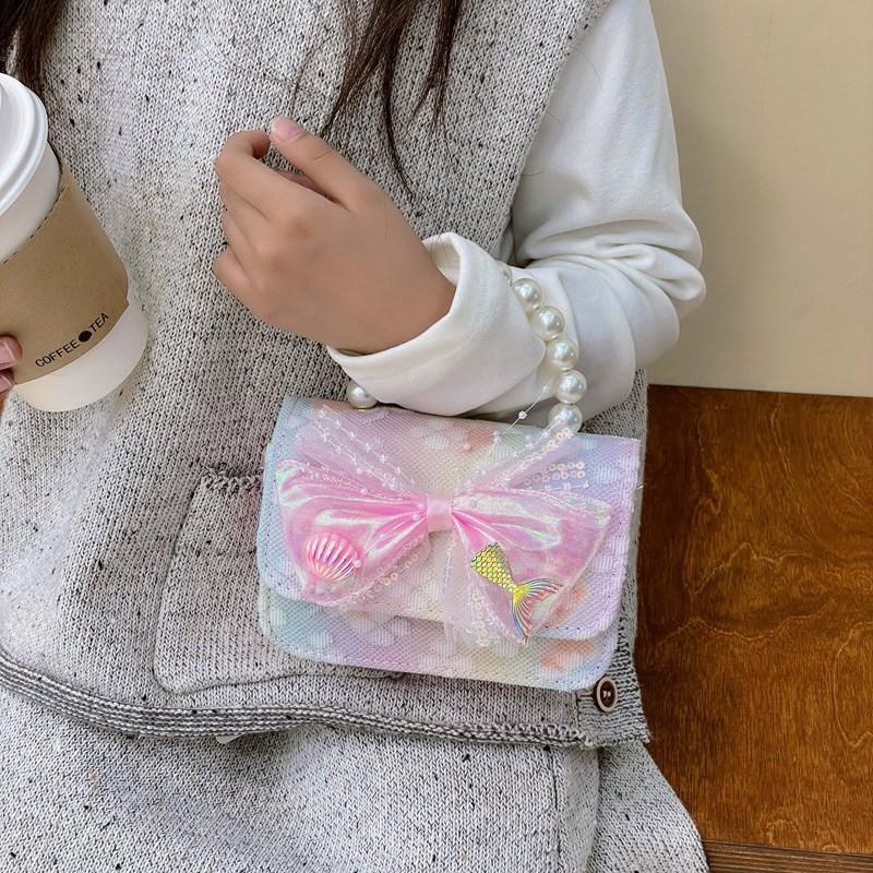 Stylish Charming And Handbag For Girls Featuring Princess Theme And Bow Adorable