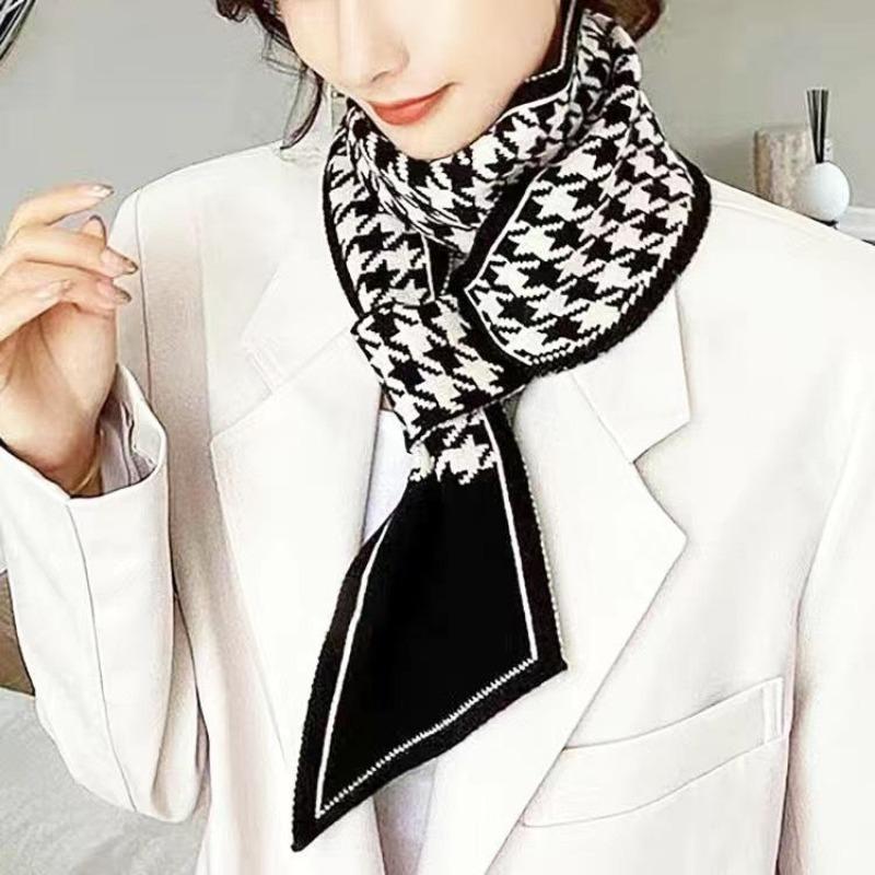 

Retro Warm Knitted Wool Button Scarf Women s Fashion Versatile Split Neck Cover Cold Neck Protection Shawl