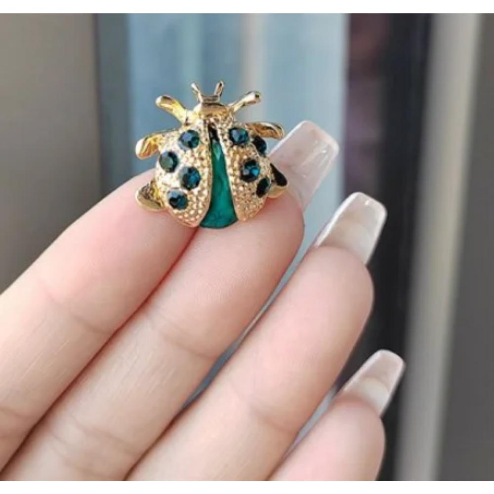 Fashion Ladybug Enamel Pin Rhinestone Green Leaf Insect Bug Brooches Small Collar Brooch Broach Women Men Jewelry Scarf Clip