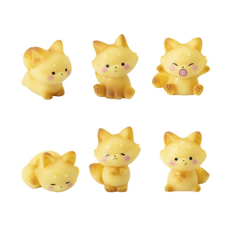 Miniature Fox Resin Ornament - Cute Home or Car Decoration
