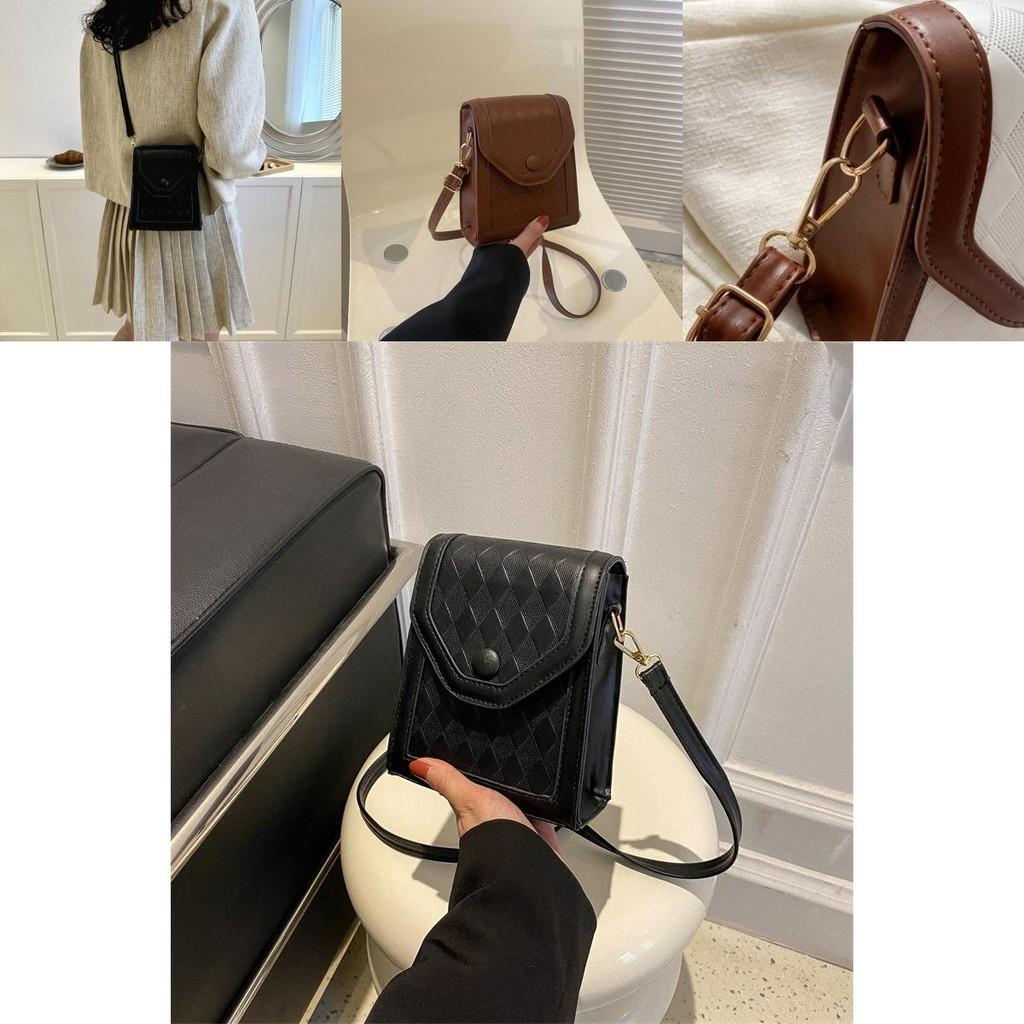 Trendy Pu Material Women's Small Square Bag 2023 Fashionable Spring Season Trend