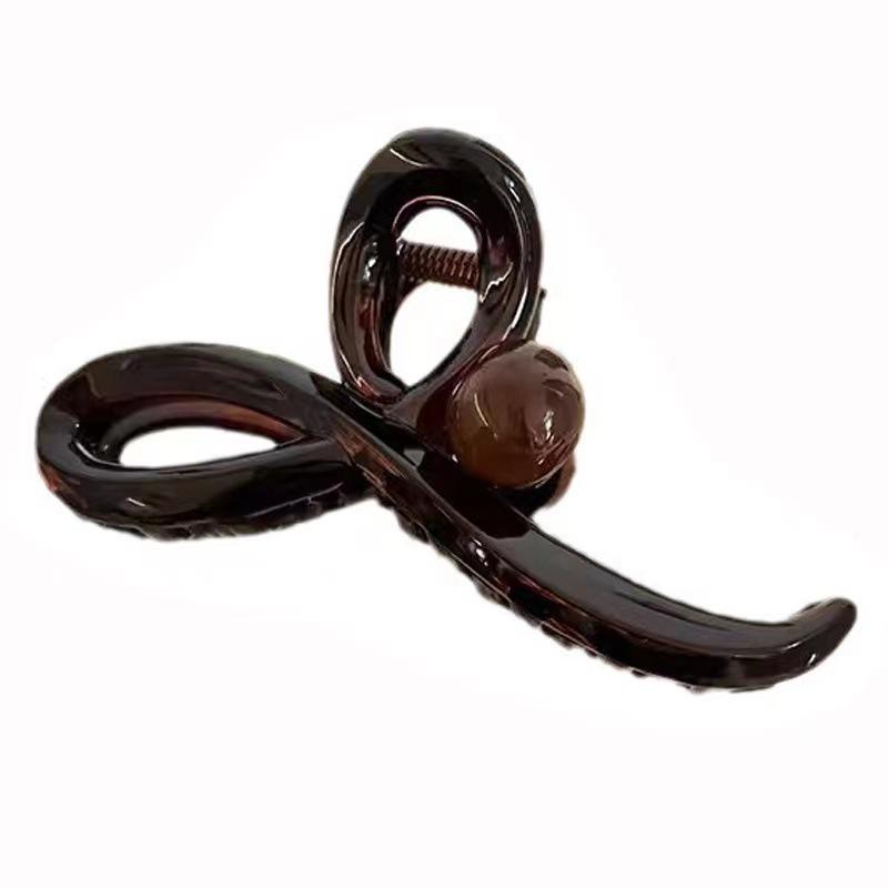 Elegant 2024 Coffee Pearl Shark Hair Clip for Women – Large Volume Summer Claw Accessory