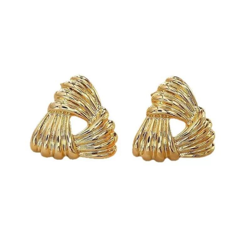 Hot-selling Explosion Exaggerated Personality Water Drop Earrings Women's European and American Fashion Shell Design Trendy Earrings
