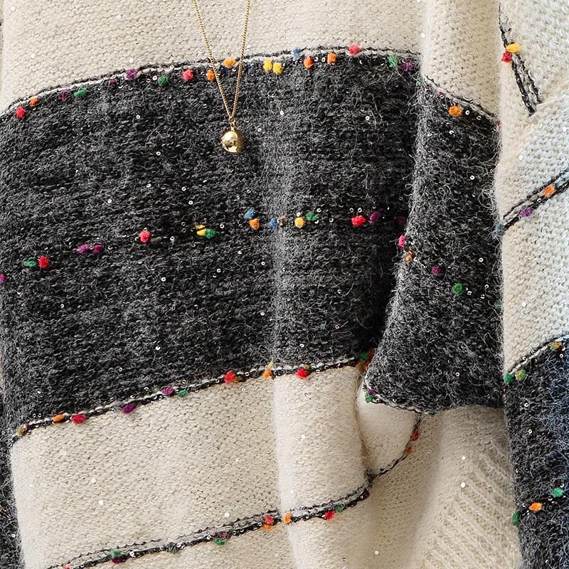 Women's Color-block Round Neck Knit Top